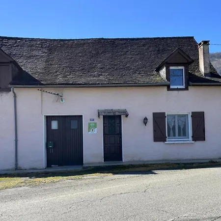 Chez Bourdet-pelou Holiday home *