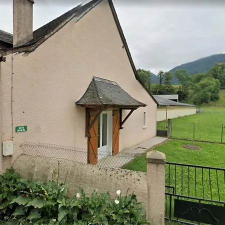 Chez Bourdet-pelou Holiday home *