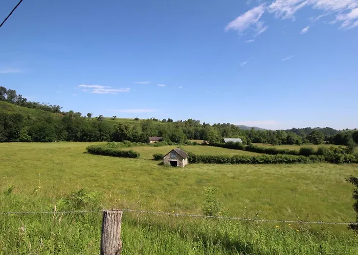 Chez Bourdet-pelou Feriehus *